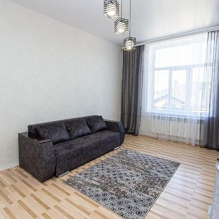 Центр Просторі Апартаменти, Поруч Площа Ternopil Exterior photo